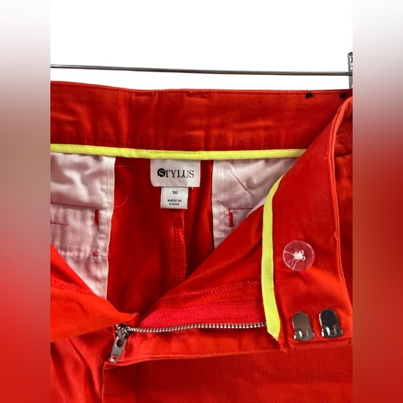 Red mid rise denim cotton shorts - Picture 3 of 4